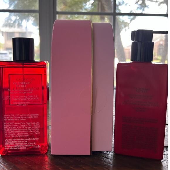 Victoria Secret Bombshell Intense 3 Piece Set NEW UNOPENED - Picture 5 of 6